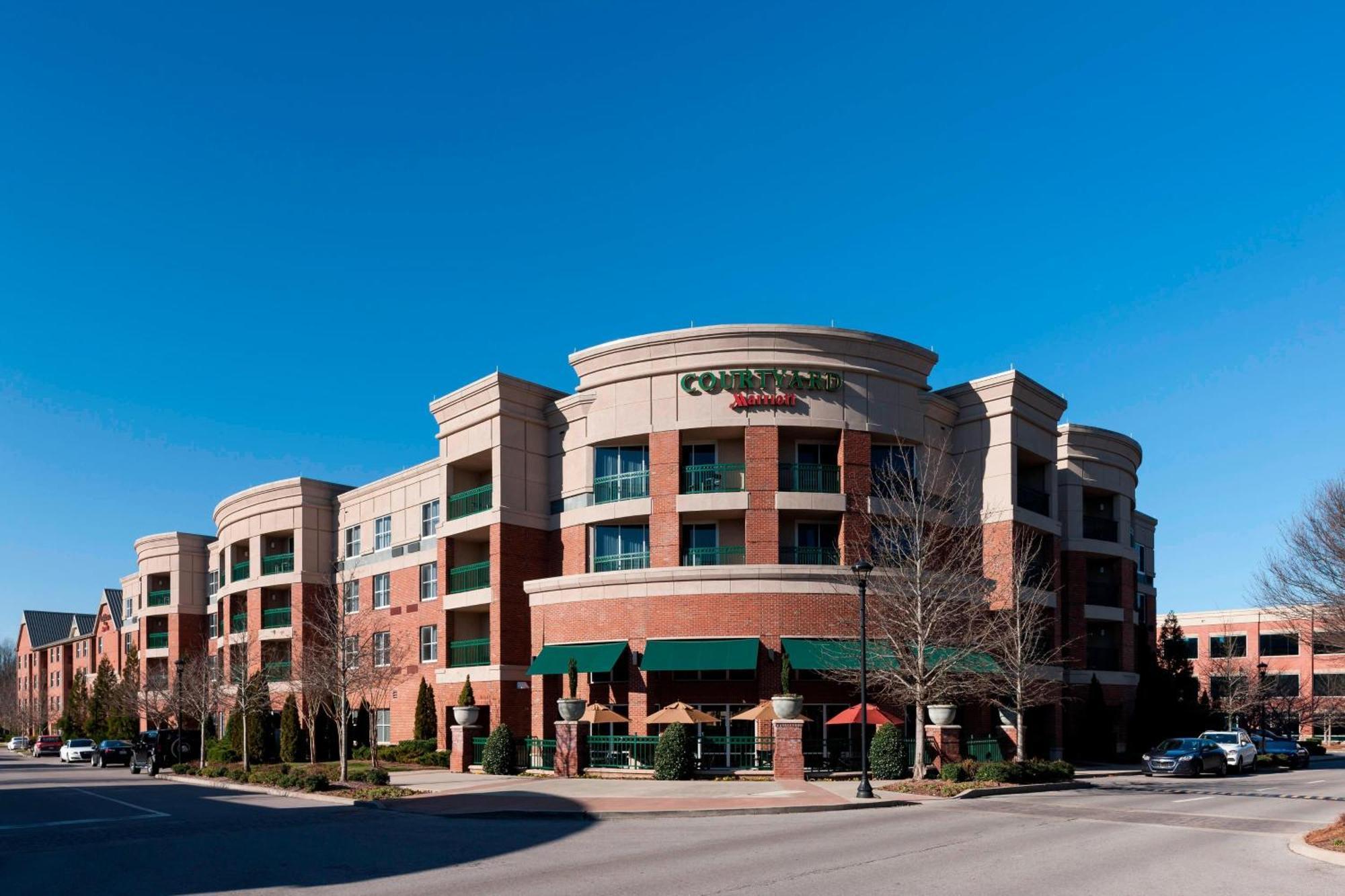 Courtyard By Marriott Franklin Cool Springs Hotel Bagian luar foto