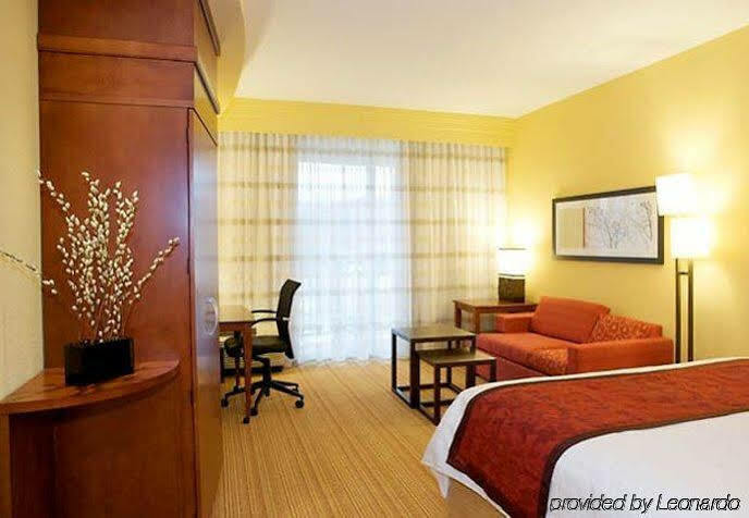 Courtyard By Marriott Franklin Cool Springs Hotel Bagian luar foto